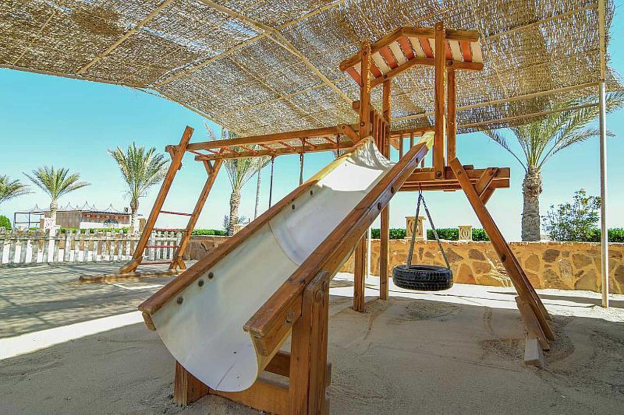 Rohanou Beach Resort El Qoseir Exterior photo